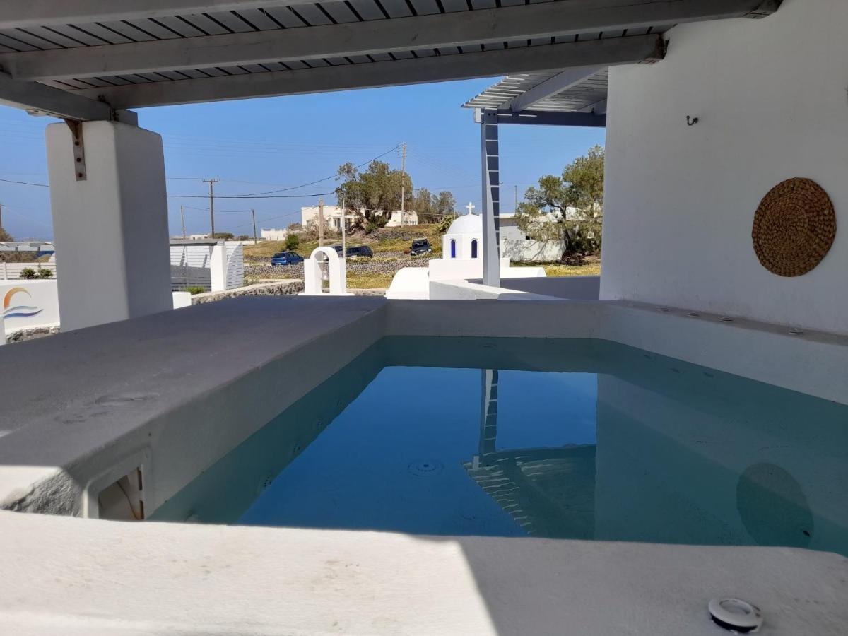 Sea Paradise Villas - Seaside & Private Jacuzzi Ia Exterior foto