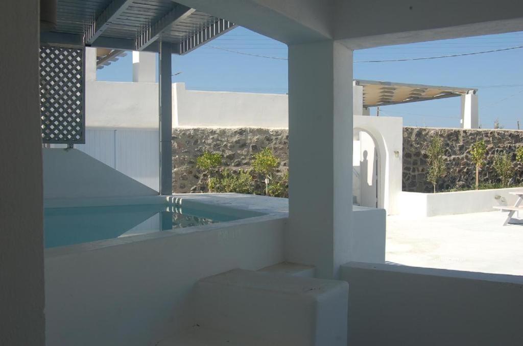 Sea Paradise Villas - Seaside & Private Jacuzzi Ia Exterior foto